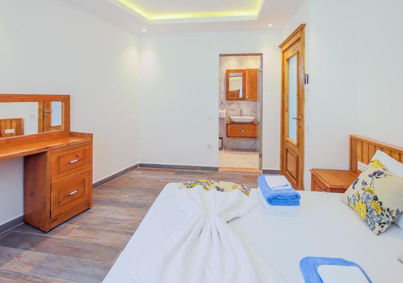 Villa 5 Sleeps 6 Isolated Pool See And Montain View-Villa Kartal Yuvasi Uzumlu  外观 照片