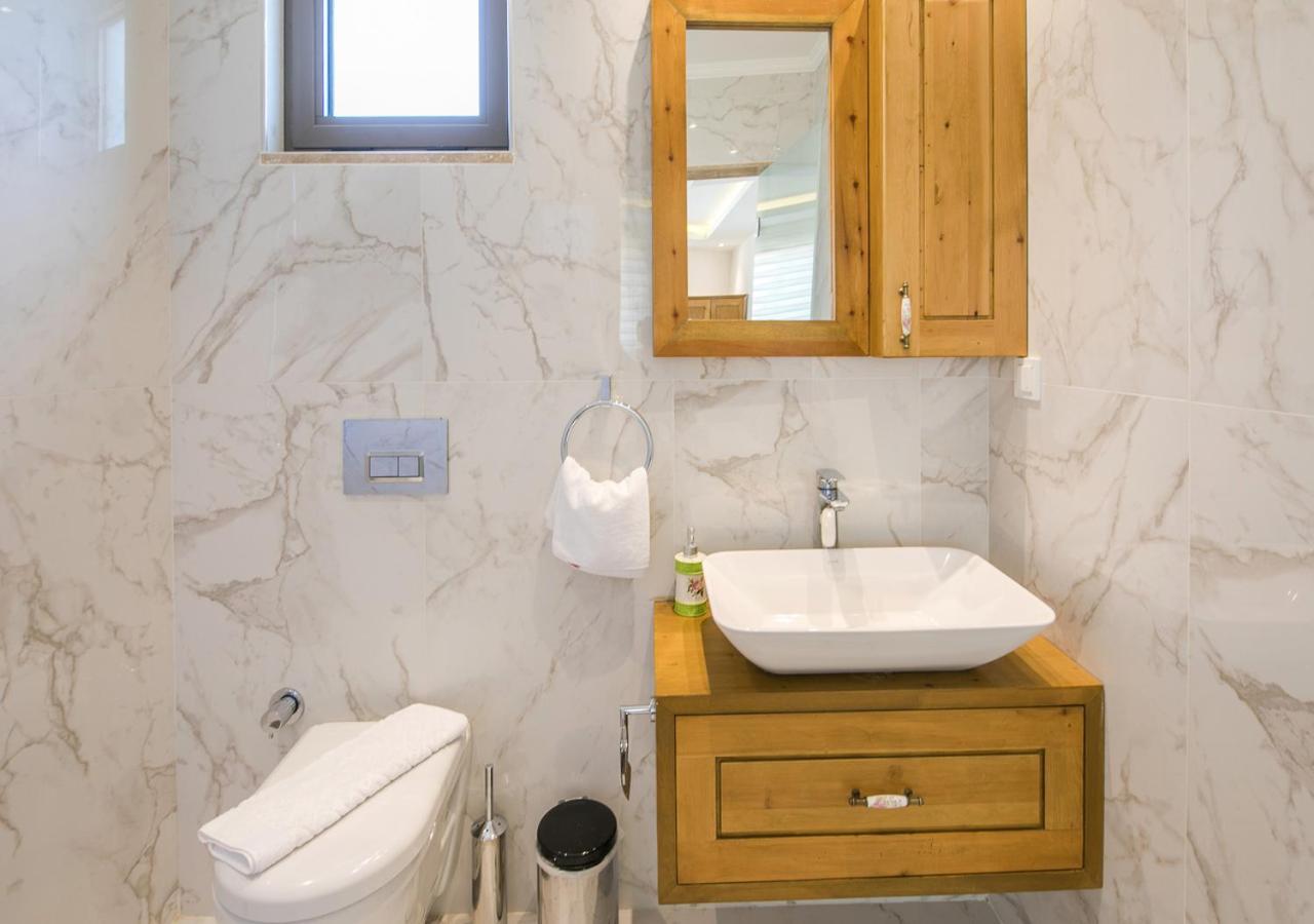 Villa 5 Sleeps 6 Isolated Pool See And Montain View-Villa Kartal Yuvasi Uzumlu  外观 照片
