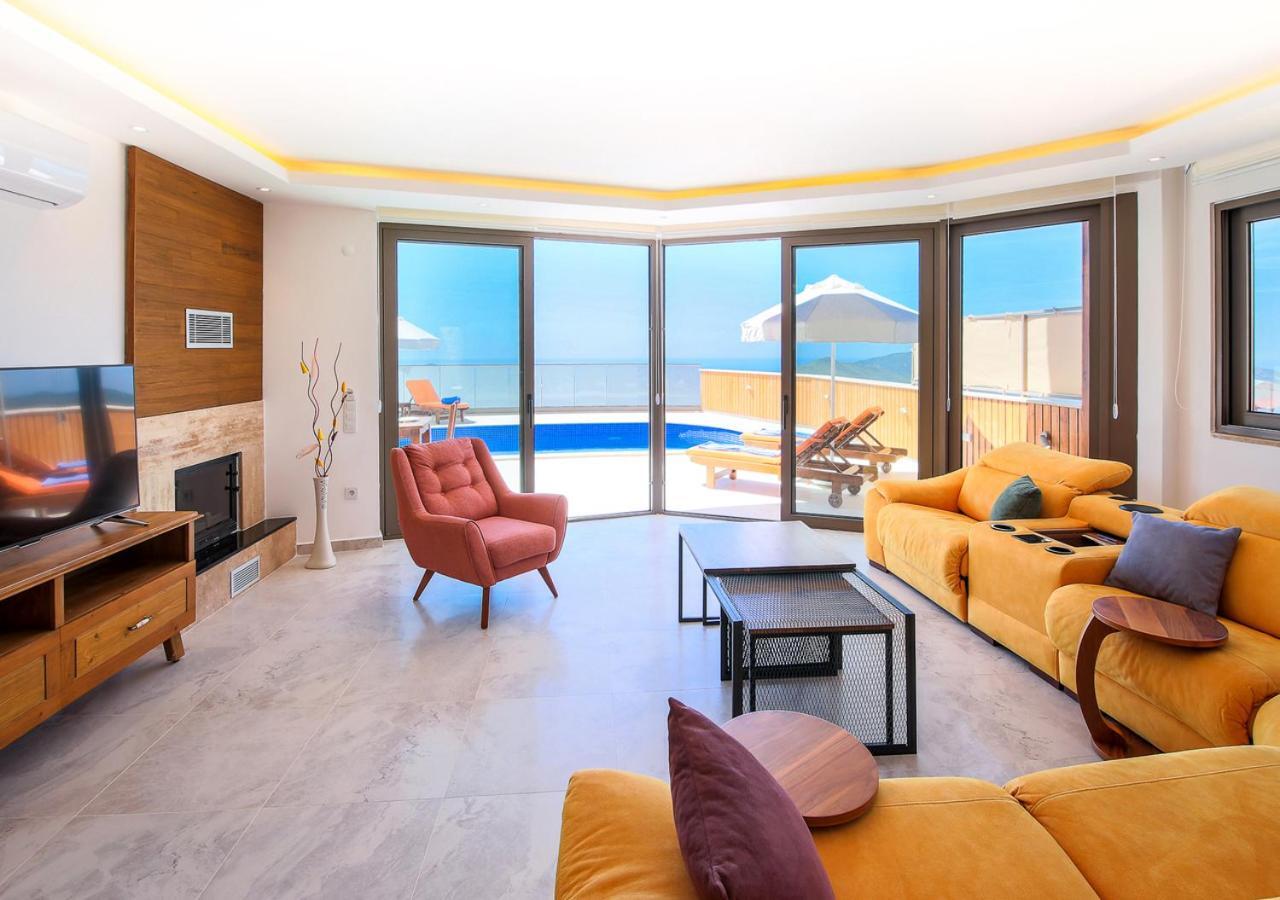 Villa 5 Sleeps 6 Isolated Pool See And Montain View-Villa Kartal Yuvasi Uzumlu  外观 照片